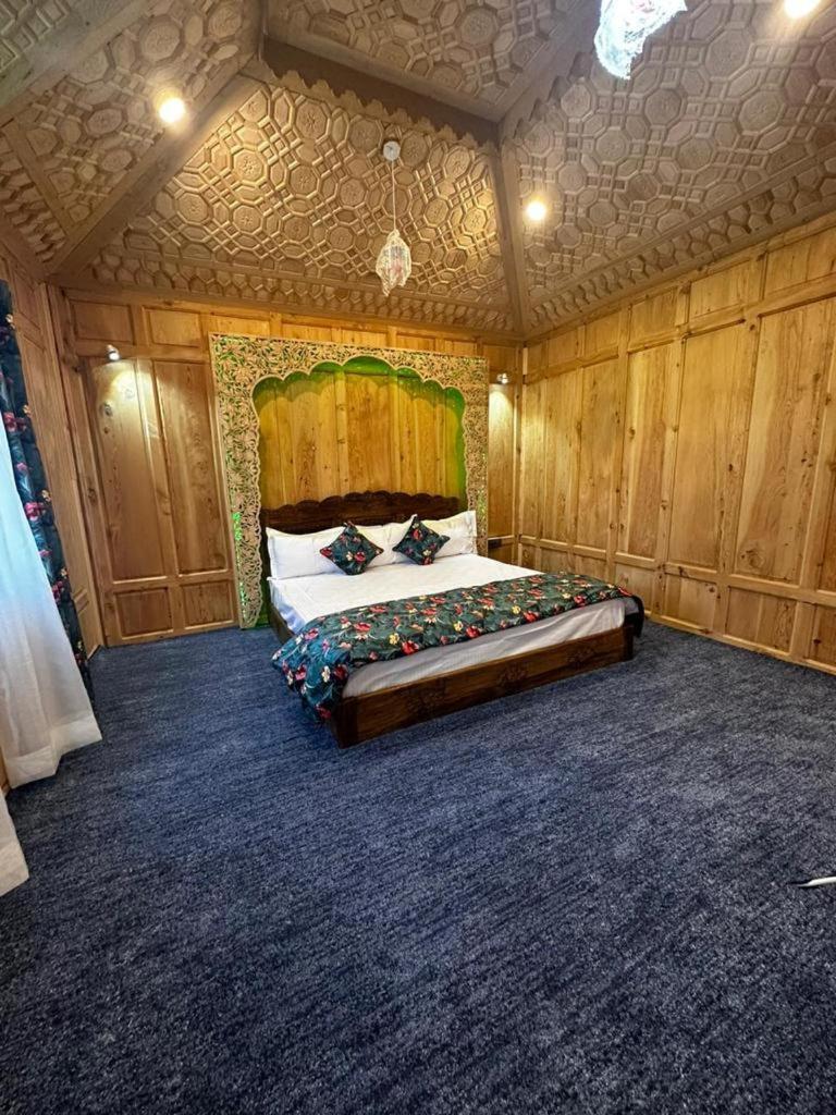 The Heritage Safina Group Of Houseboats Srīnagar Eksteriør bilde